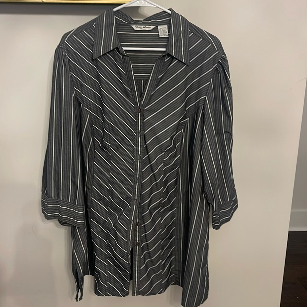 Quizz Woman Stretch Button Down Gray/White Striped 3/4 Length Sleeves Women’s 22